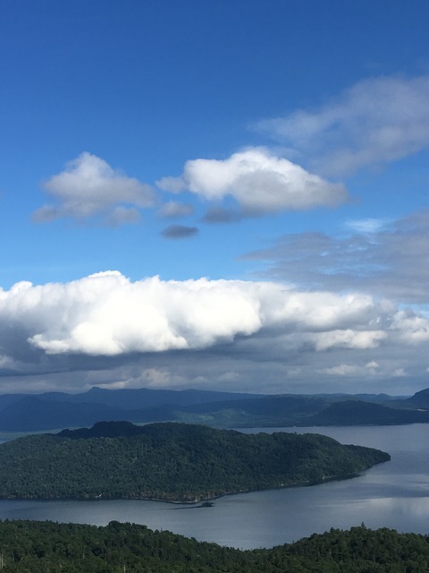 使用済み 屈斜路湖と雲